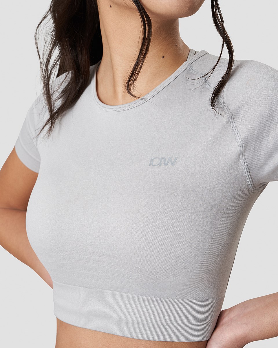 ICIW Define Seamless Cropped T-shirt Light Wmn Ljusgrå | 901872SNB