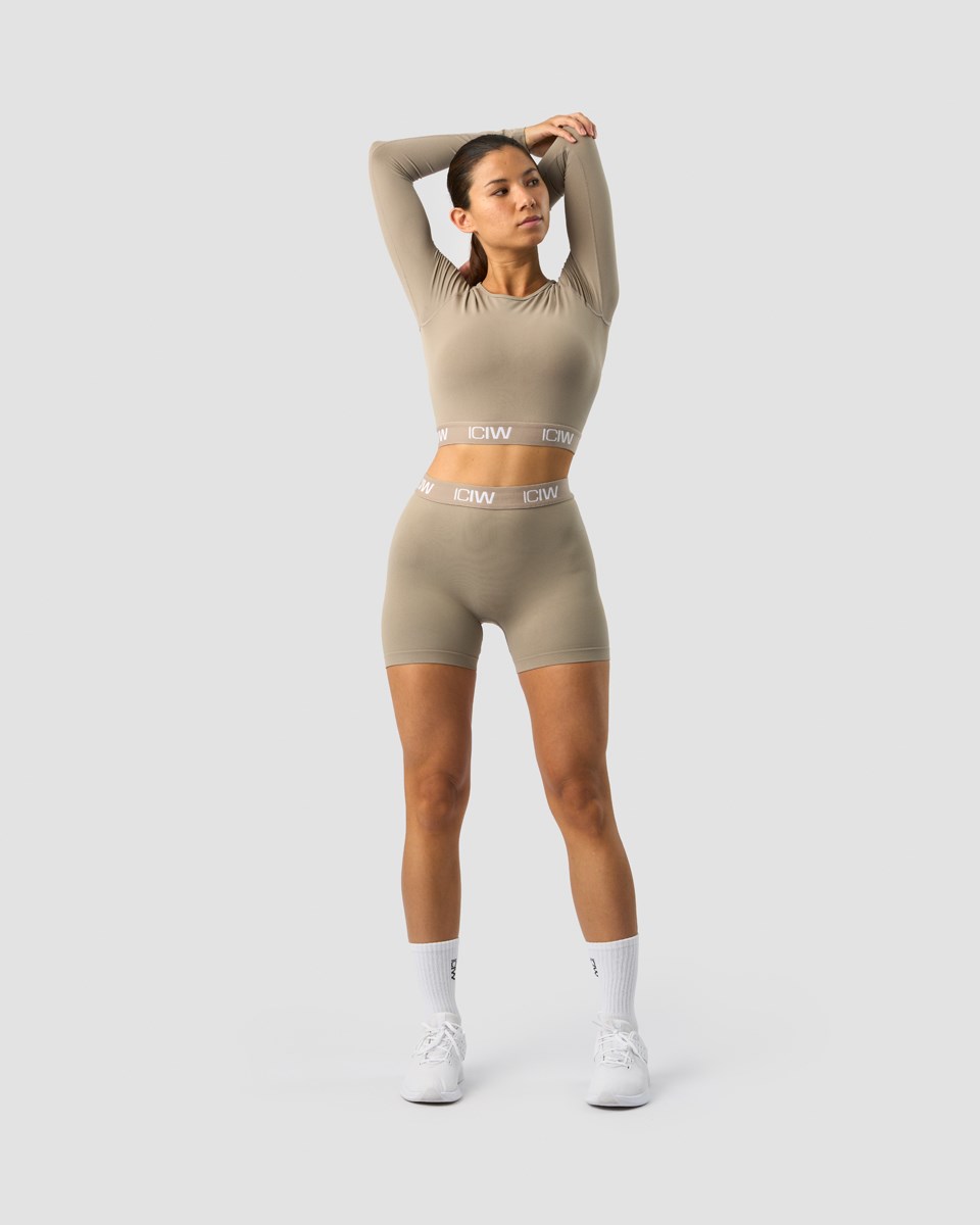 ICIW Define Seamless Logo Long Sleeve Crop Top Taupe Beige | 204398CRQ