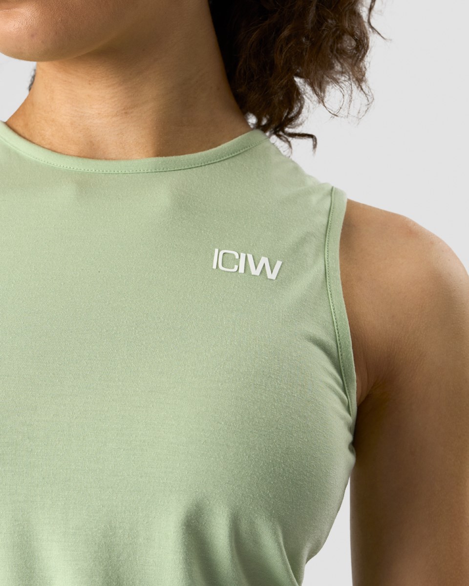 ICIW Empowering Open Back Tank Spring Ljusgröna | 593062WEN