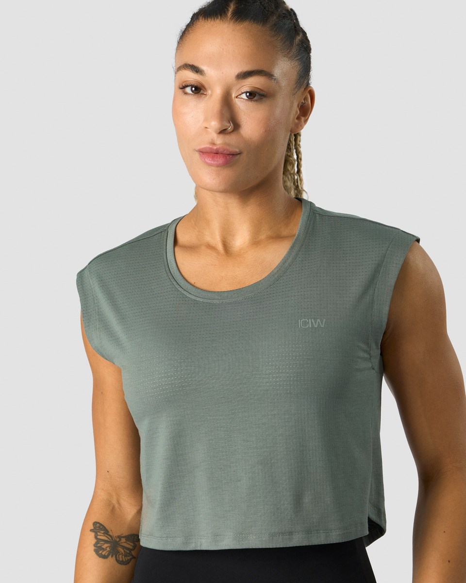 ICIW Stride Cropped Tank Wmn Sea Mörkgröna | 207318RPY