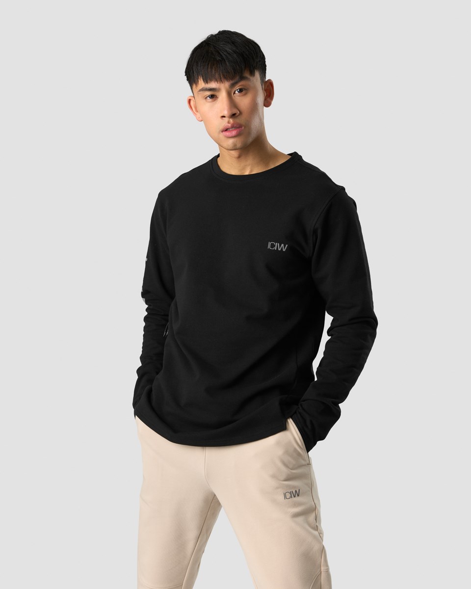 ICIW Stride Sweatshirt Svarta | 053729ADH